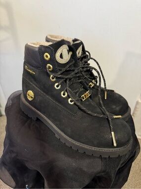 Timberland Black Suede Lace-Up Ankle Boots with Gold Accents